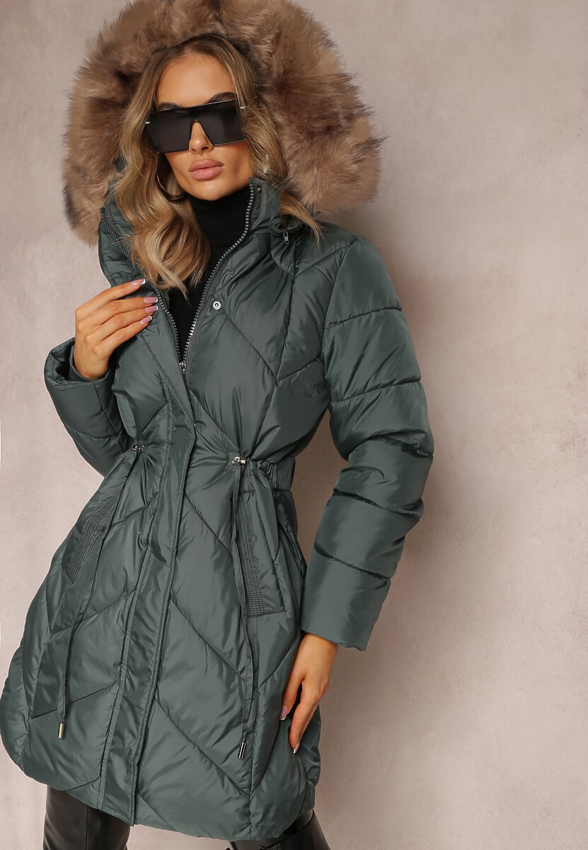 Zielona Długa Pikowana Kurtka w Stylu Parki z Troczkiem w Pasie i Sztucznym Futerkiem Abelasa