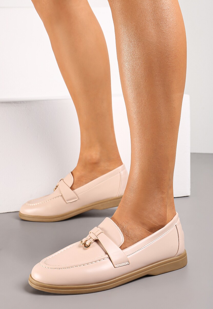 Czerwone Mokasyny z Imitacji Skóry z Minimalistyczną Zawieszką Biaha