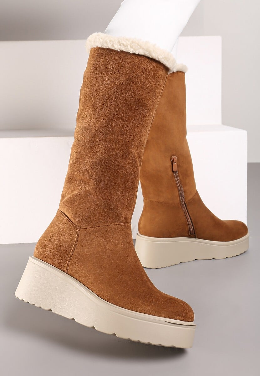 Brązowe Botki na Koturnie Ozdobione Barankiem i Wywiniętą Cholewką Irissinae