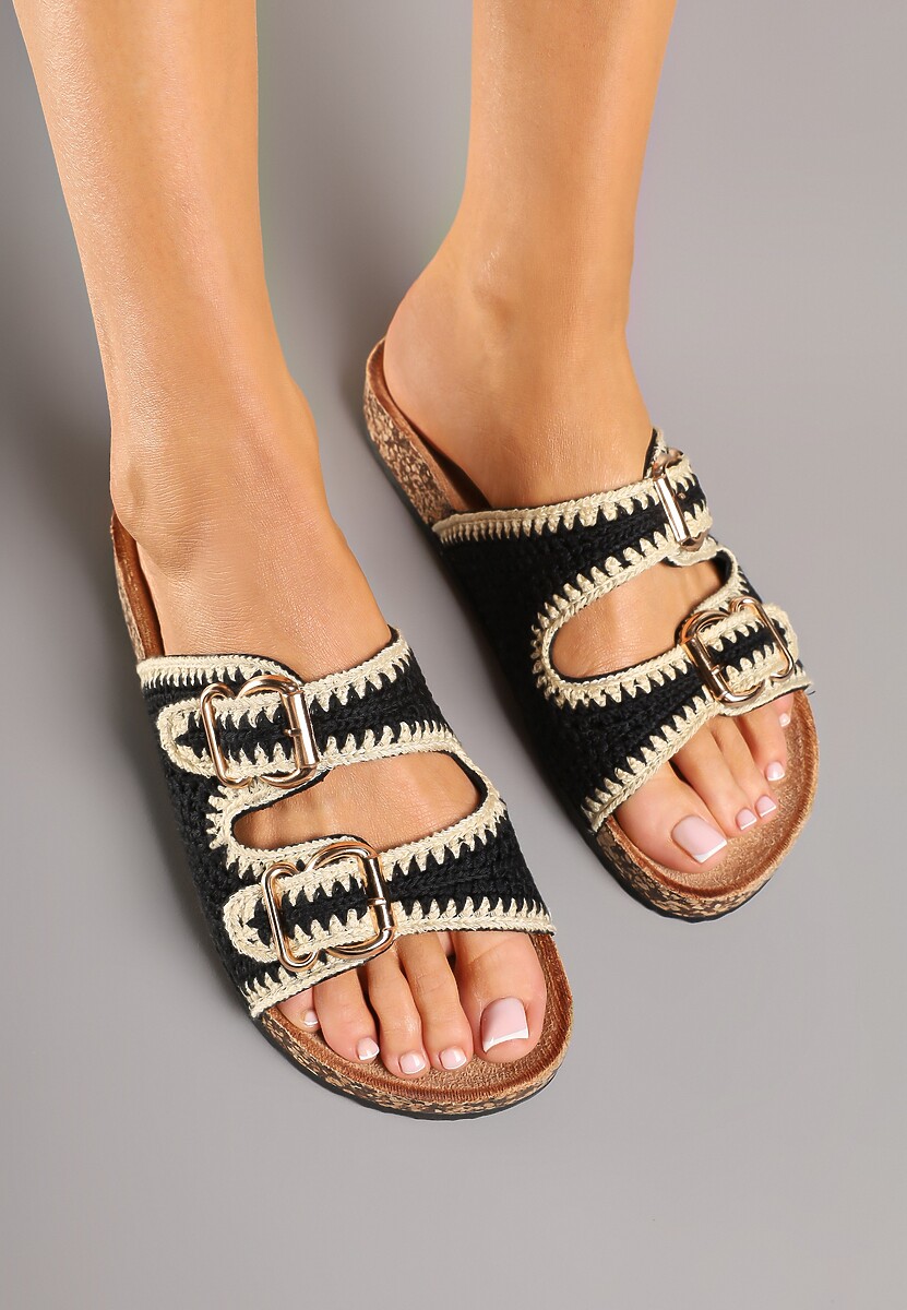 Czarne Klapki Ozdobione Klamrami i Plecionymi Paskami Adisila