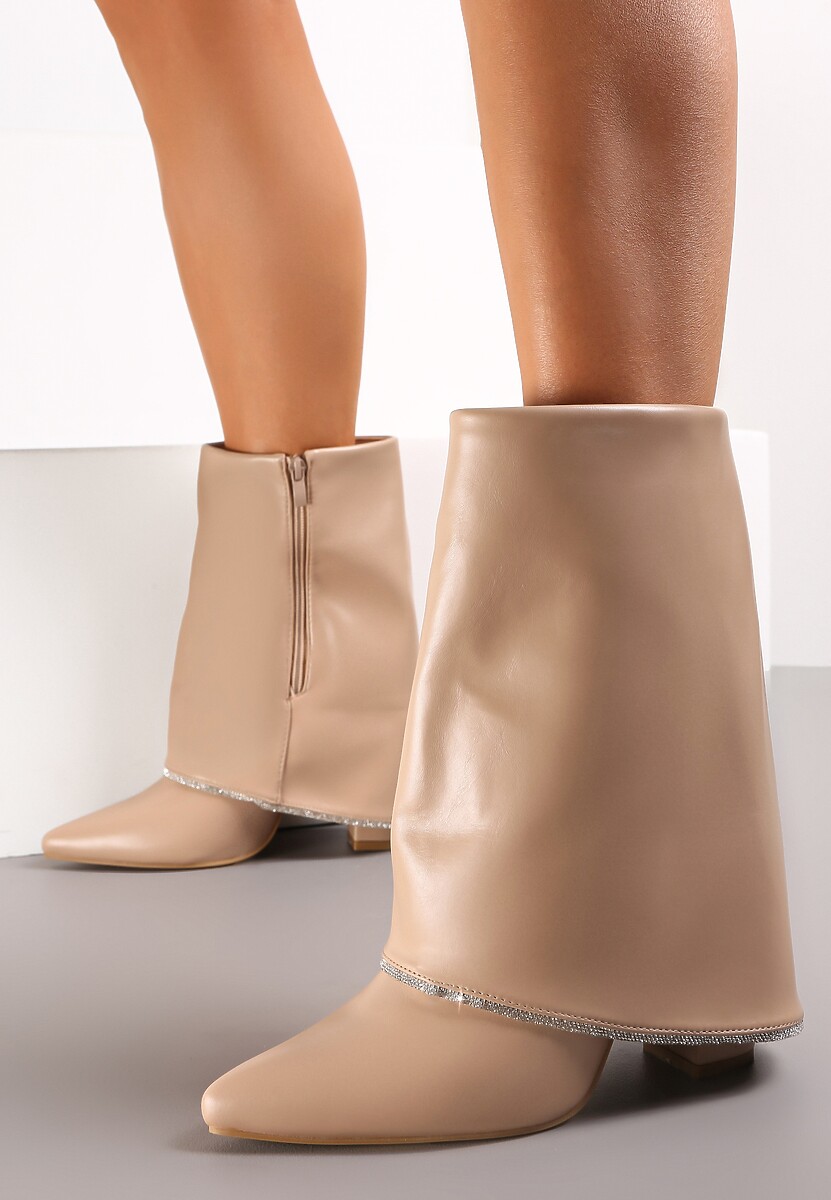 Beżowe Botki na Słupku z Wywiniętą Cholewką w Cyrkonie Vabane