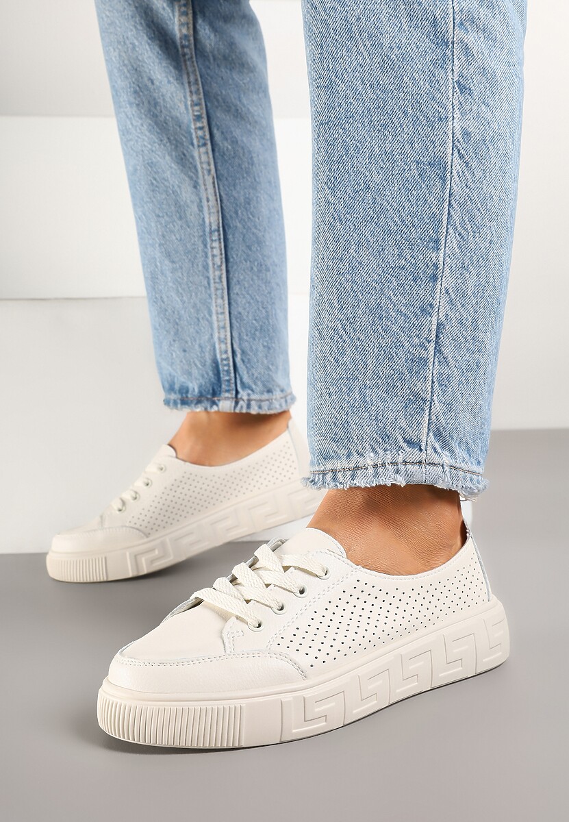 Białe Sneakersy ze Skóry Naturalnej z Perforacją Isolena