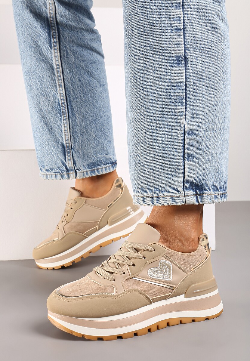 Ciemnobeżowe Sneakersy na Platformie z Metalicznym Wykończeniem i Sercem Veriscas