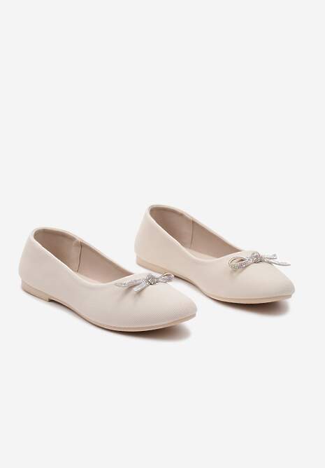 Beżowe Wsuwane Balerinki na Płaskiej Podeszwie Ozdobione Kokardką i Cyrkoniami Pimenna