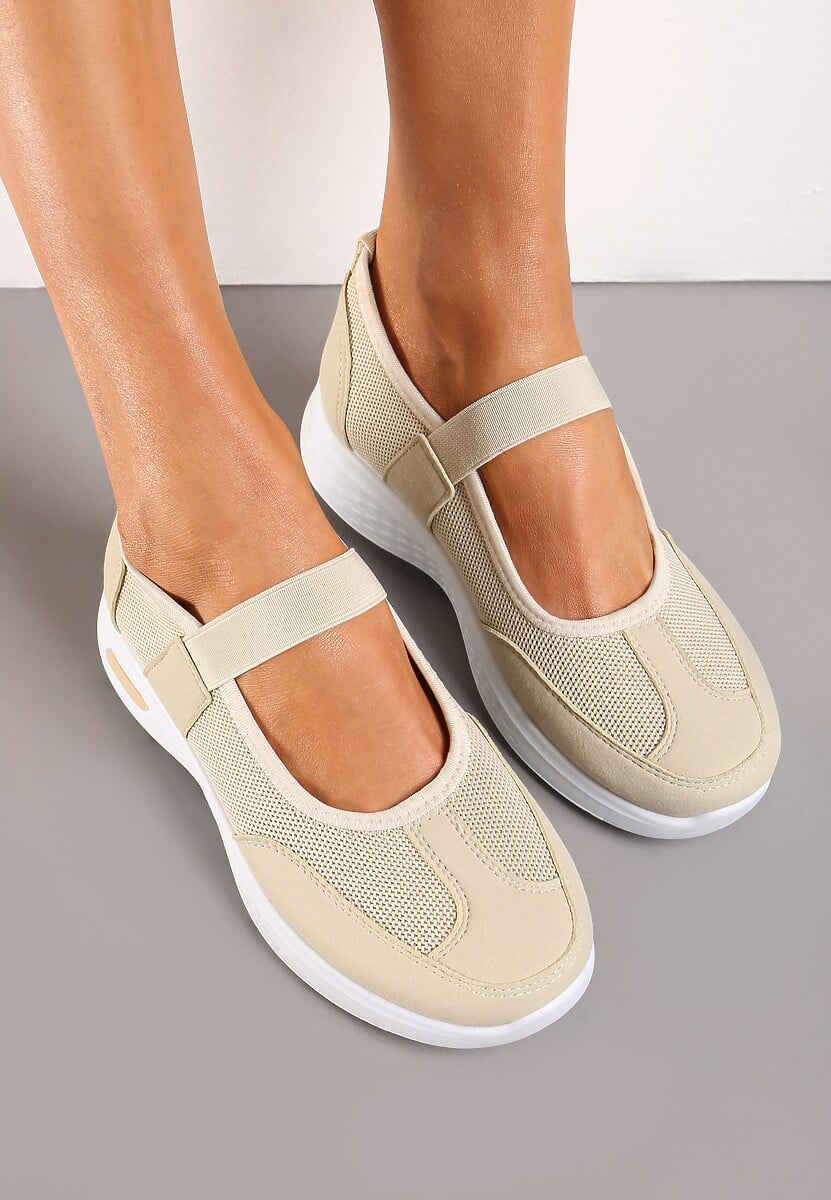 Ciemnobeżowe Tenisówki na Płaskiej Podeszwie z Perforacją i Elastyczną Wstawką Xolema