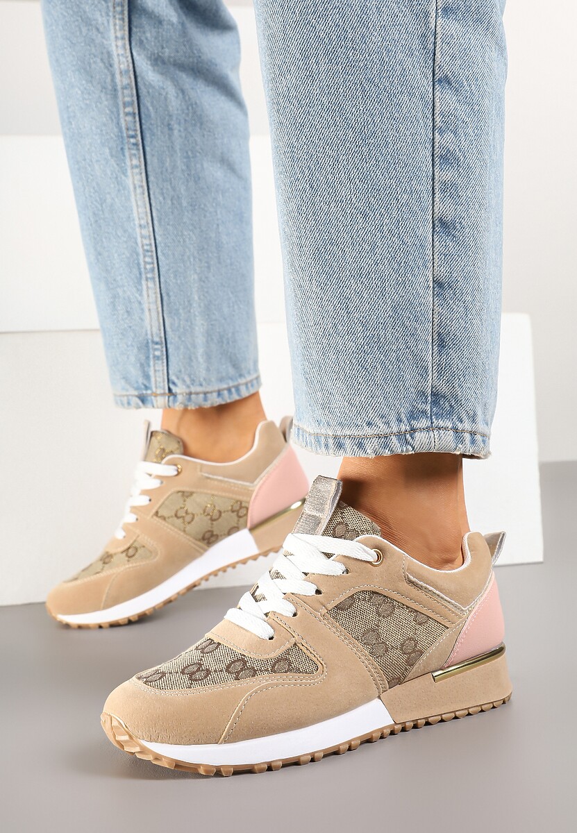 Beżowo-Różowe Sneakersy Ozdobione Wzorzystymi Wstawkami Halisna