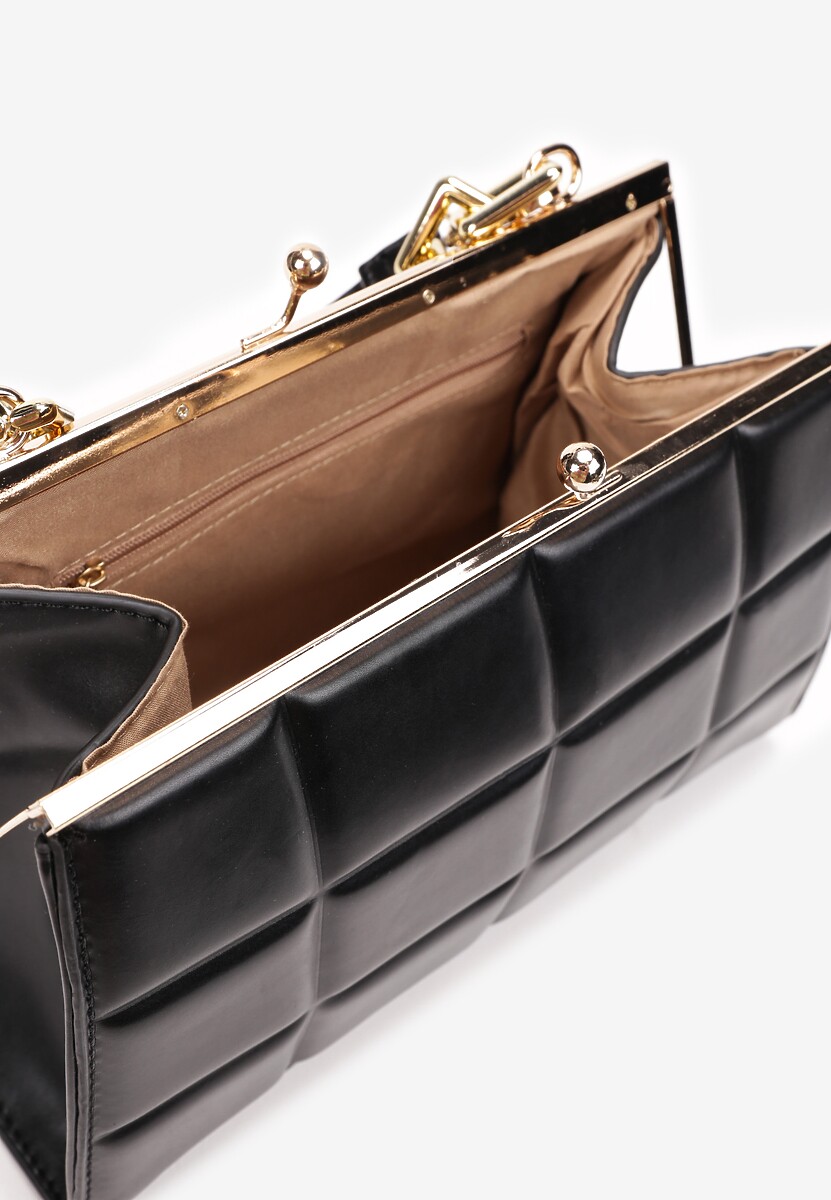 Czarna Torebka Pikowana z Łańcuchem Terendia