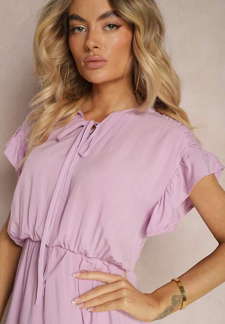 Fioletowa Sukienka Wiązana Materiałowym Paskiem z Gumką w Talii i Falbanką Tiamari