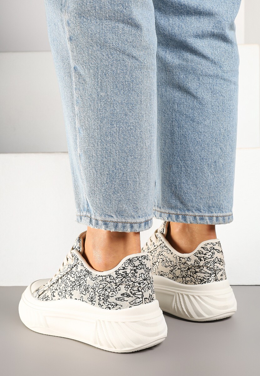 Beżowo-Czarne Trampki na Platformie z Tłoczeniem Ozdobione Abstrakcyjnym Wzorem Desanovia