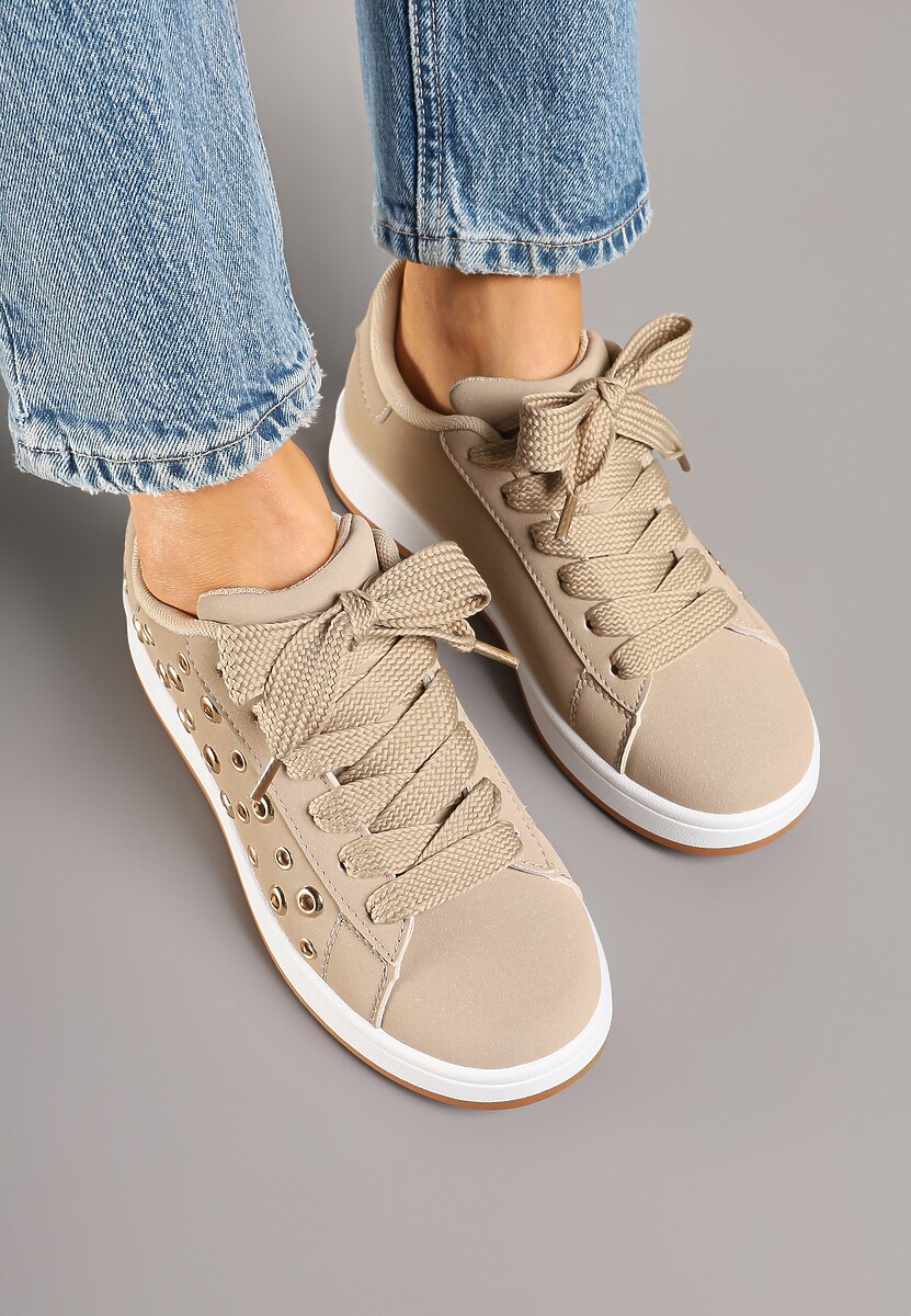 Ciemnobeżowe Sneakersy z Ozdobnymi Nitami Feloriela