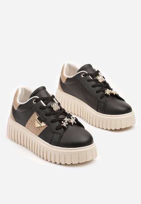 Czarne Sneakersy na Tłoczonej Platformie z Metalicznymi Ozdobami Eleanilia