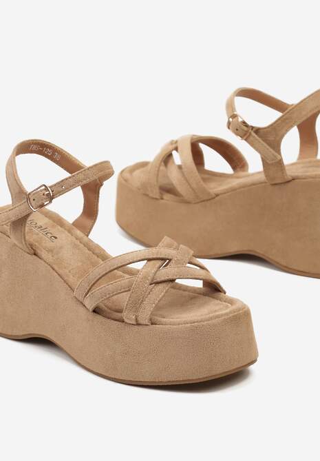 Ciemnobeżowe Sandały na Koturnie z Ozdobnymi Paskami Zapinane przy Kostce Imeria