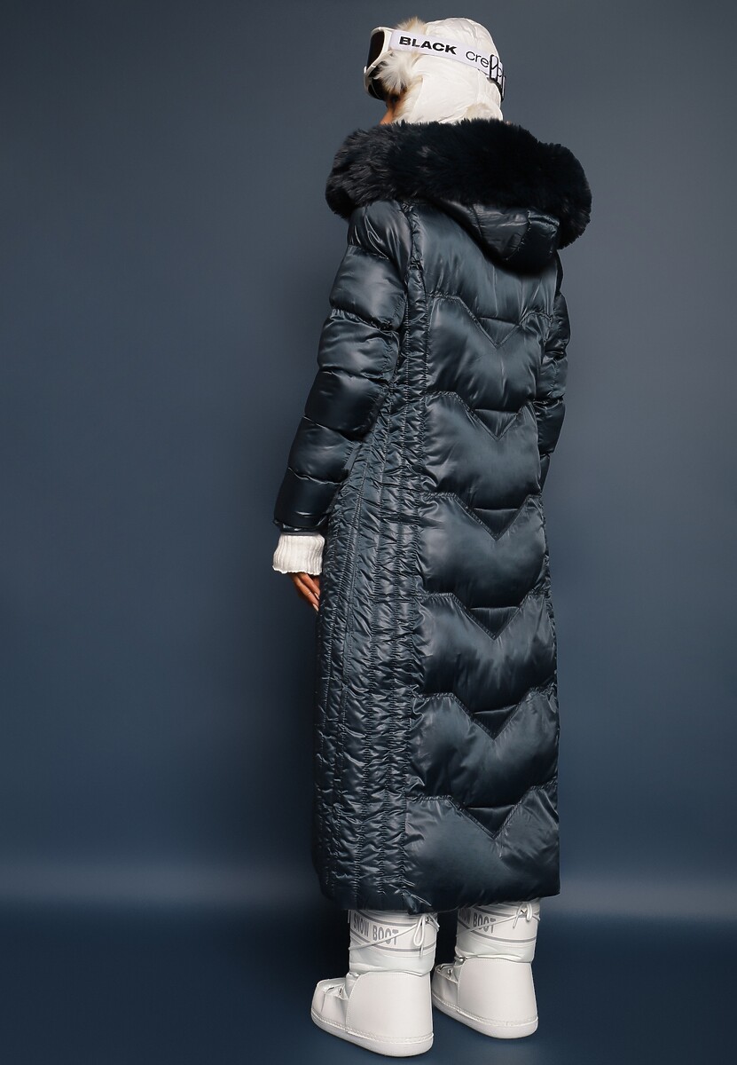 Ciemnozielona Kurtka Płaszcz z Ozdobnym Pikowaniem z Kapturem z Futerkiem i Marszczeniami Larian