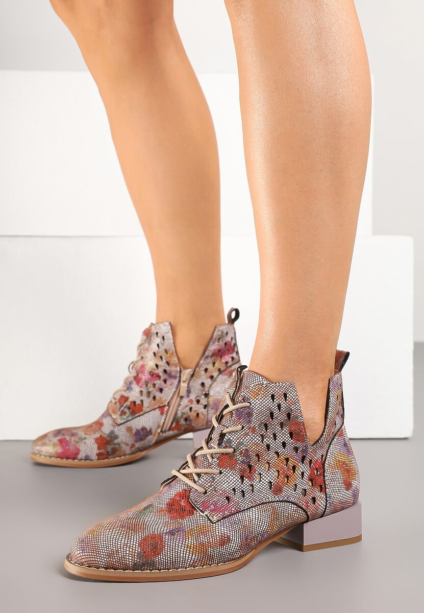 Szaro-Czerwone Botki ze Skórzaną Wkładką i Ażurowym Wzorem Nantiela