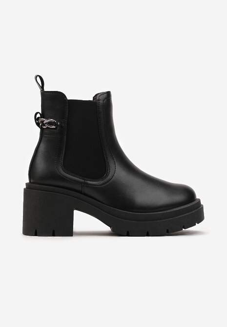 Czarne Botki Sztyblety na Słupku z Protektorem i Ozdobnym Łańcuchem Shalise