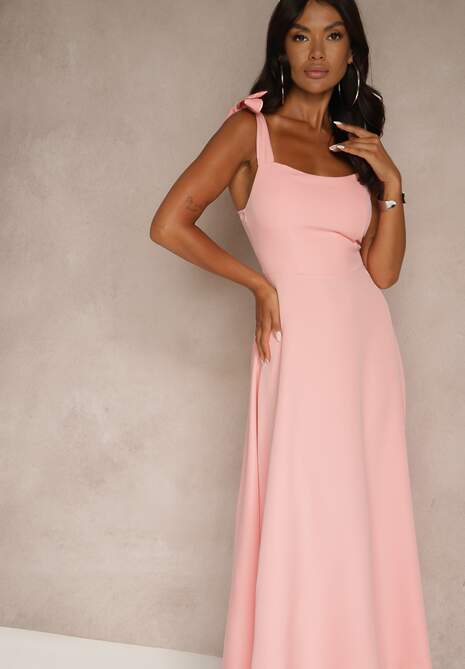 Różowa Sukienka z Wiskozą o Rozkloszowanym Kroju z Wiązaniem Nilafeia