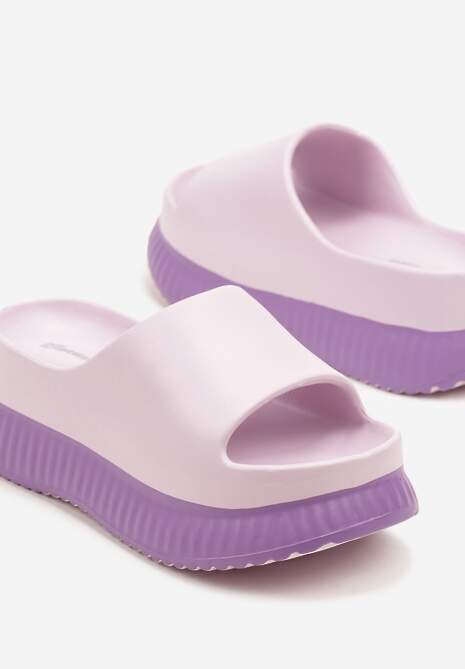 Fioletowe Klapki na Platformie z Tłoczeniem Bellisva