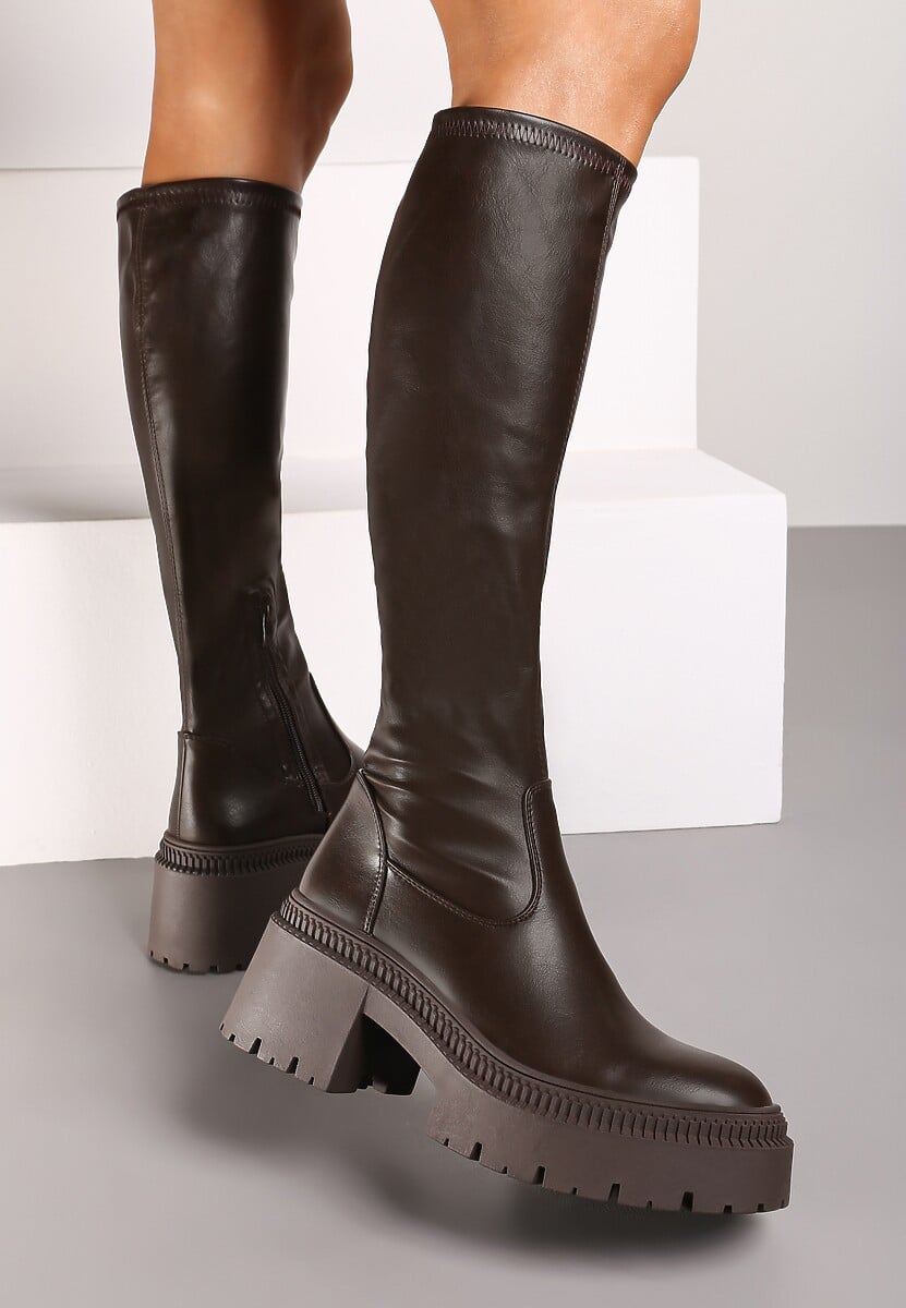 Brązowe Kozaki na Obcasie Typu Słupek z Wysoką Dopasowaną Cholewką Laoliana