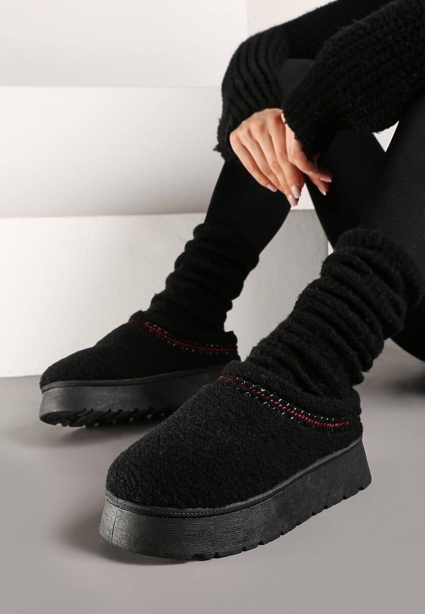 Czarne Śniegowce na Platformie Ozdobione Haftem i Niską Cholewką Zinnicira