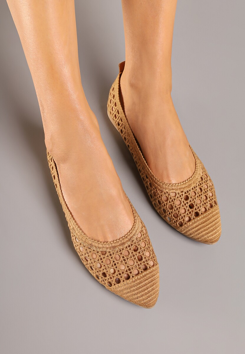 Brązowe Balerinki Ozdobione Ażurowym Wzorem Ulimariela