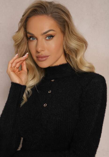 Czarny Sweterkowy Golf w Prążki z Ozdobnymi Guzikami Fortena