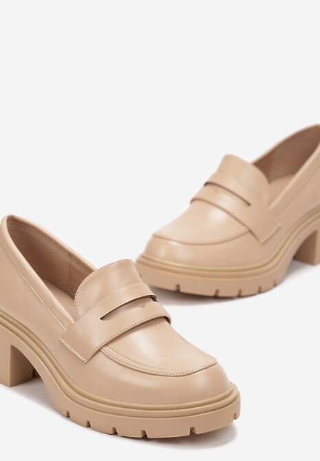 Beżowe Mokasyny na Niewysokim Słupku i Podeszwie z Protektorem Cemia