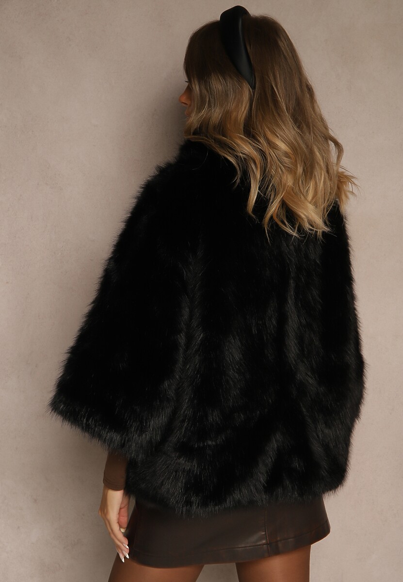 Czarna Kurtka Futerko z Kołnierzem i Szerokimi Rękawami 3/4 Zapinana na Suwak Clauda