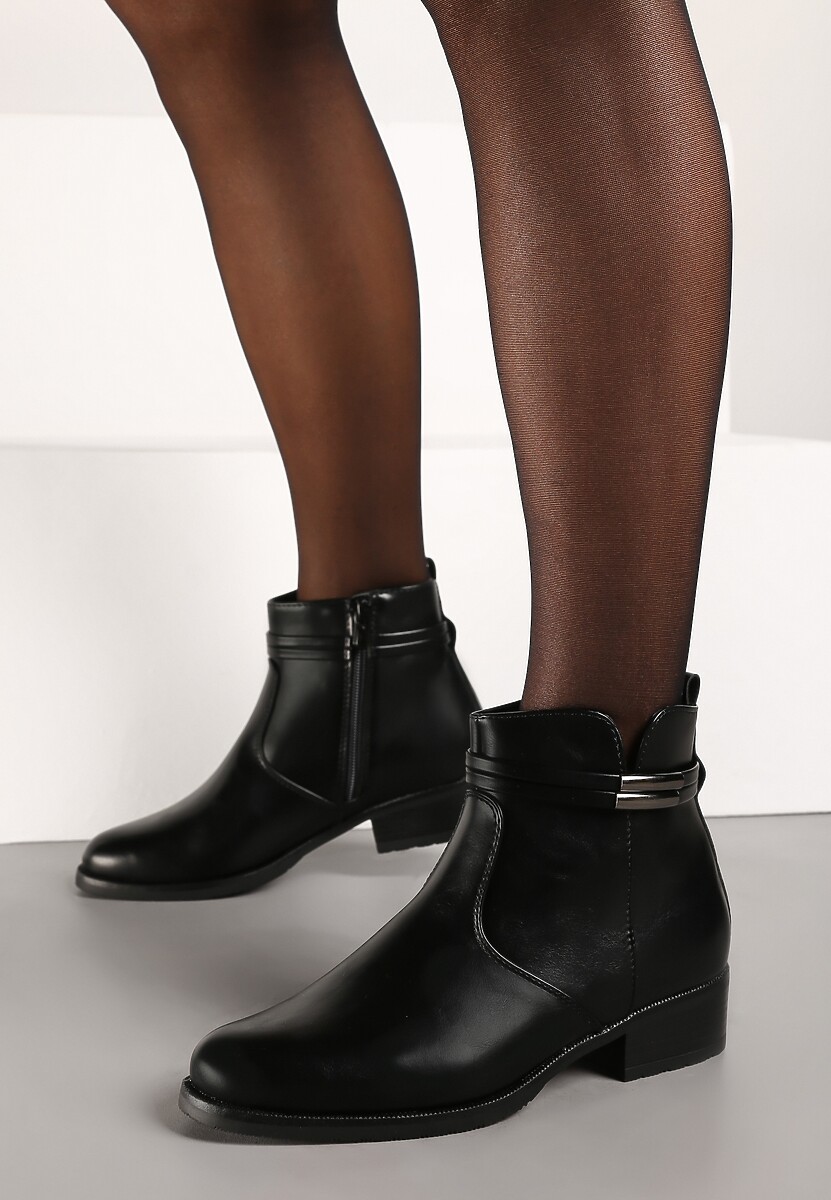 Czarne Botki z Ekozamszu na Płaskiej Podeszwie w Stylu Sztybletów z Metaliczną Aplikacją Veriennas