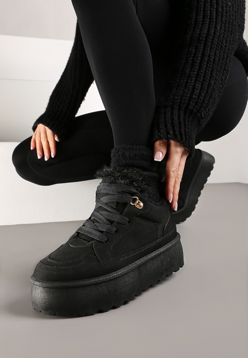 Czarne Sneakersy Stylizowane na Śniegowce Ozdobione Futerkiem Maviena