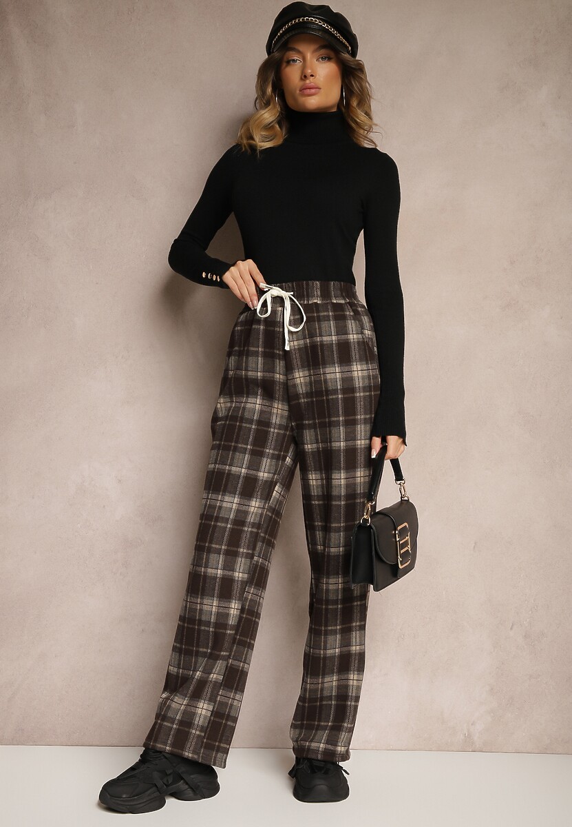 Brązowe Szerokie Spodnie w Kratkę Ocieplane z Gumką w Talii i Kieszeniami Sanavira