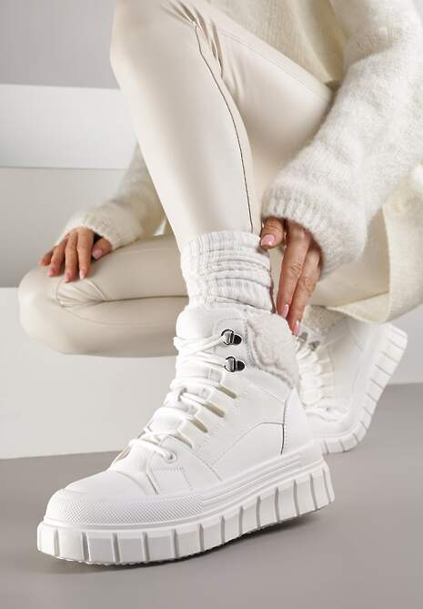 Białe Botki na Grubej Podeszwie z Futerkiem Nemda