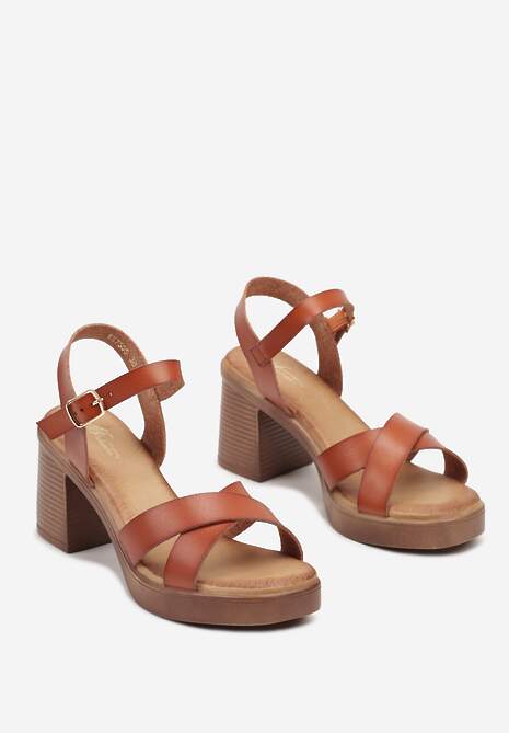 Brązowe Sandały na Słupku i Platformie Ozdobione Paskami Amedeoris