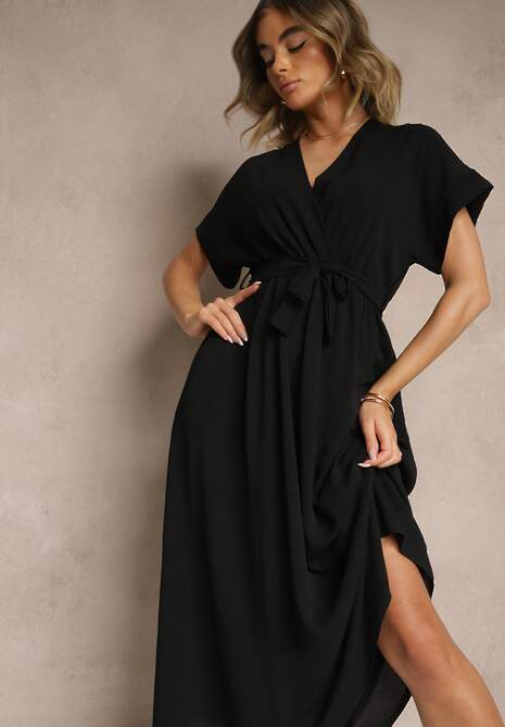 Czarna Rozkloszowana Sukienka z Gumką w Talii i Wiązaniem Sepenira