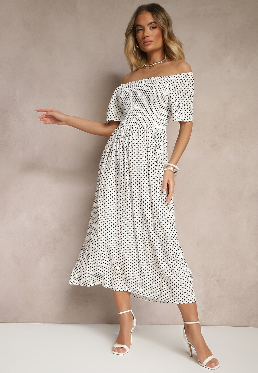 Biała Bawełniana Sukienka o Rozkloszowanym Kroju Zdobiona Printem w Groszki Lisanovia