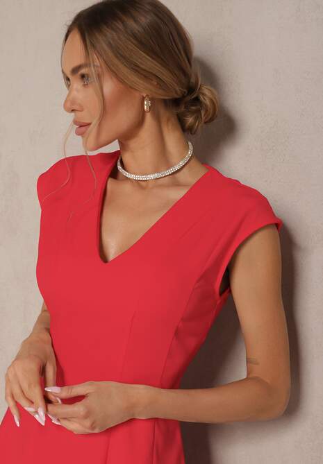 Czerwona Taliowana Sukienka z Rozkloszowanym Dołem Elliara