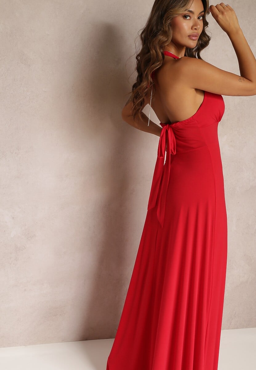 Czerwona Długa Sukienka z Marszczonym Dekoltem i Wiązanymi Ramiączkami Rozvita