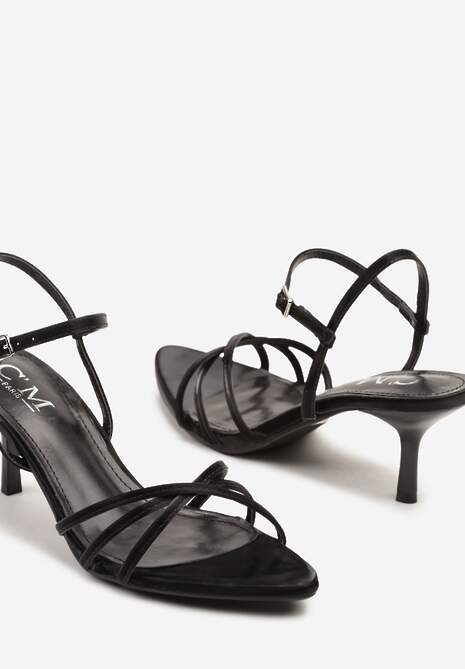 Czarne Sandały na Niskim Obcasie z Drobnymi Paseczkami Setarina