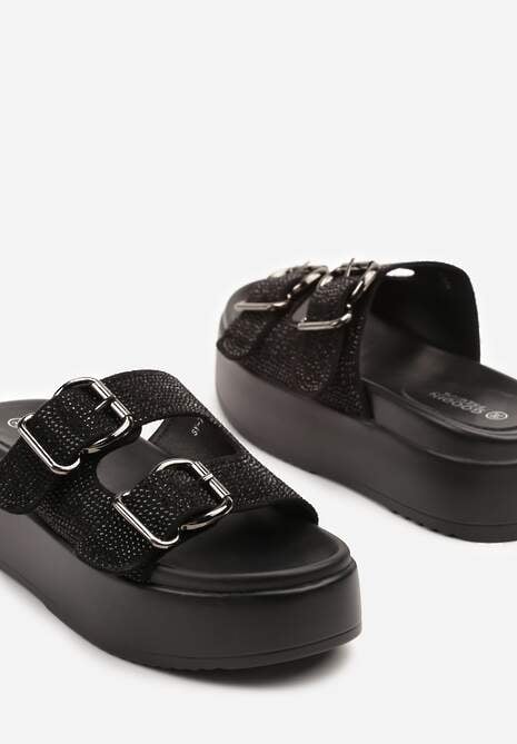 Czarne Klapki na Platformie Ozdobione Dwoma Paskami i Klamrami Nurine