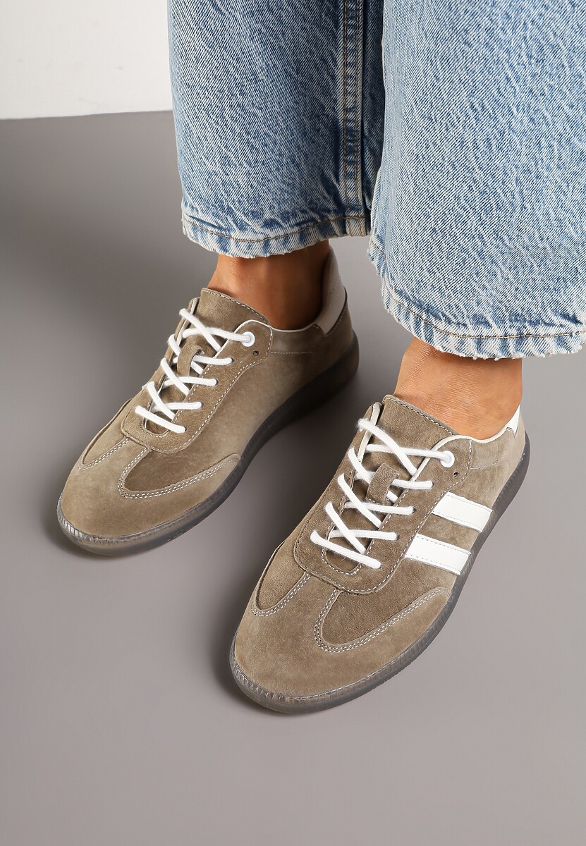Ciemnobeżowe Płaskie Sneakersy ze Skóry Naturalnej z Ozdobnymi Paskami Nelarielis