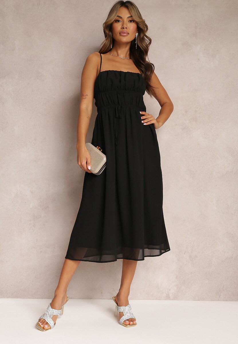 Czarna Sukienka o Rozkloszowanym Kroju na Ramiączkach z Wiązaniem Lunarea