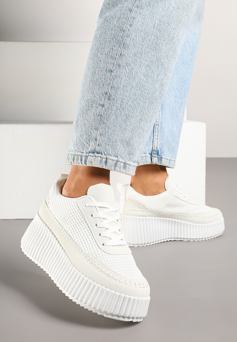 Beżowe Sneakersy na Tłoczonej Platformie z Ozdobnymi Przeszyciami Faloviela