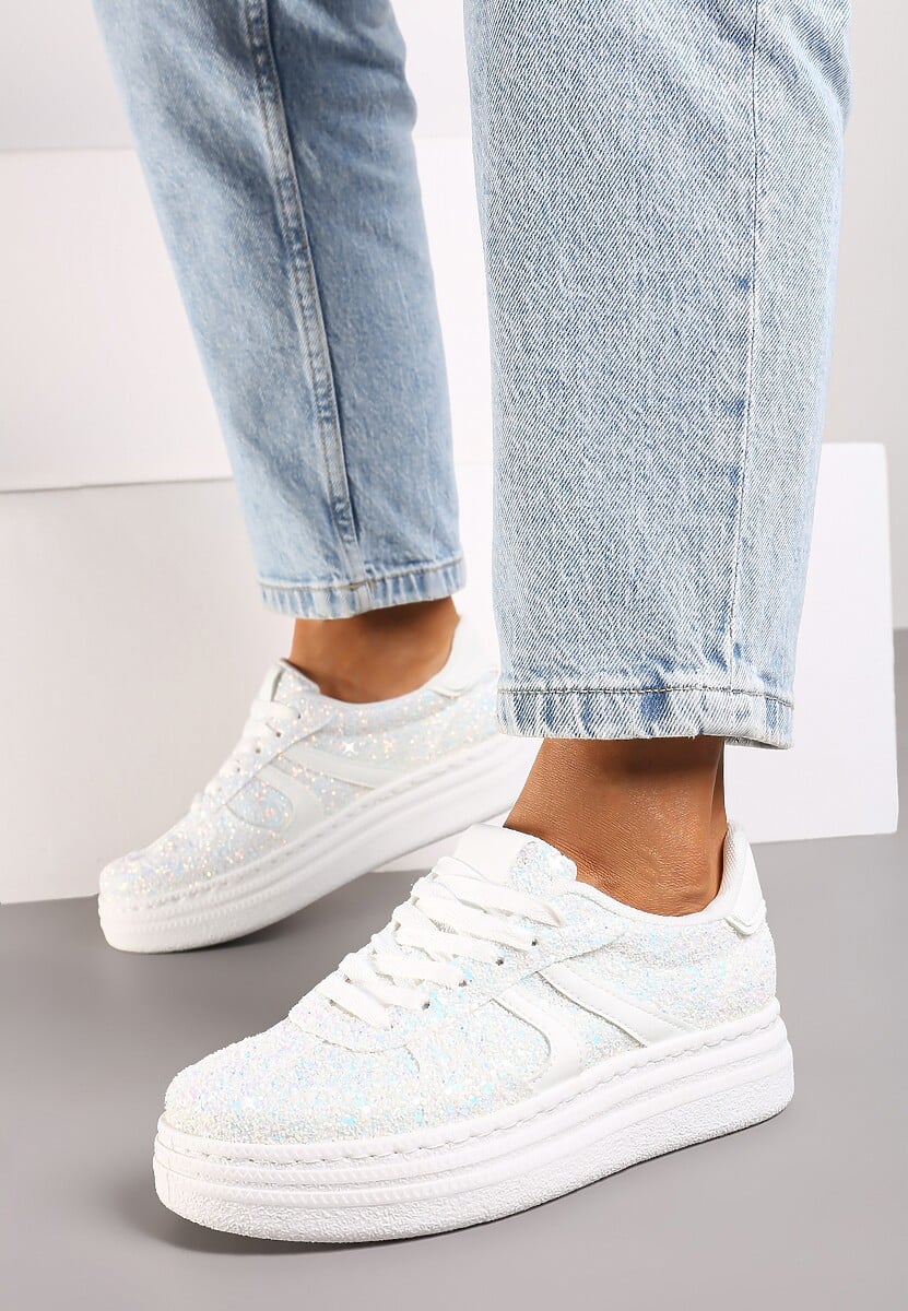Białe Brokatowe Sneakersy na Niskiej Platformie Nevilinna
