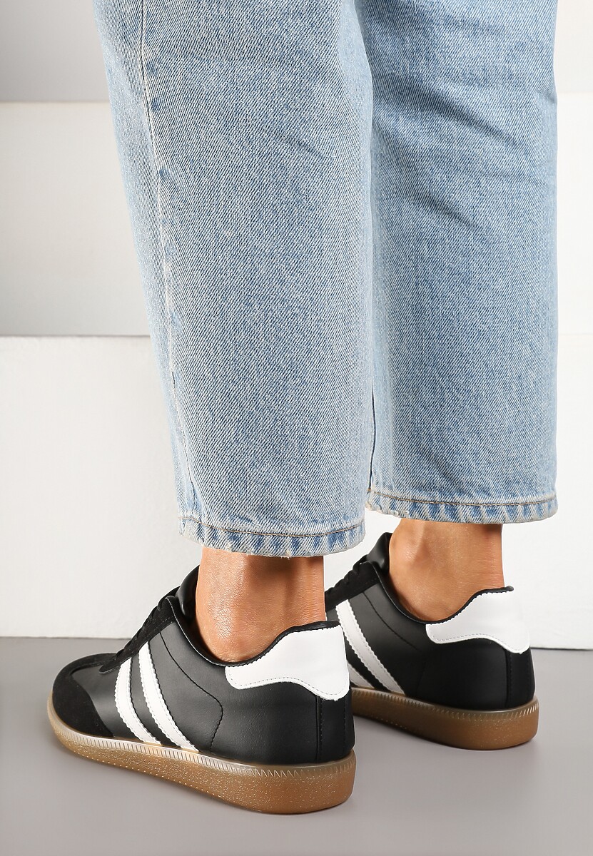 Czarne Sneakersy Typu Kultowe Tenisówki Zdobione Przeszyciami Remiana