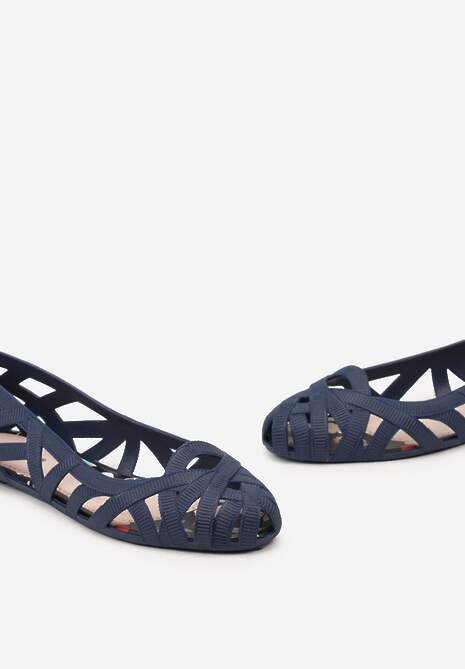 Granatowe Balerinki Ozdobione Wycięciami na Cholewce Sylaria