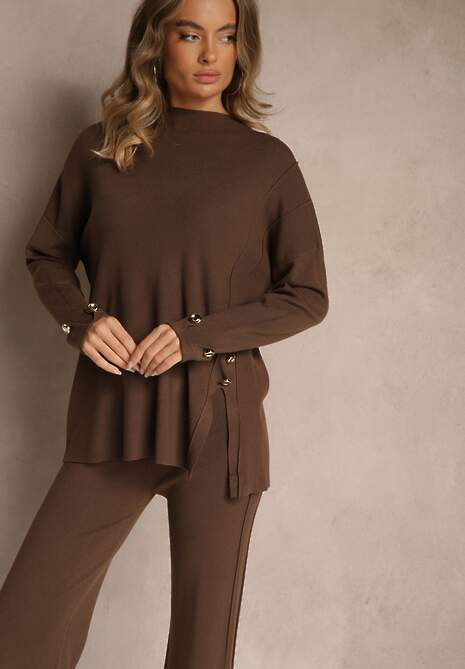 Brązowy Komplet z Dzianiny z Wiskozą Spodnie i Sweter z Ozdobnymi Guzikami Unarea