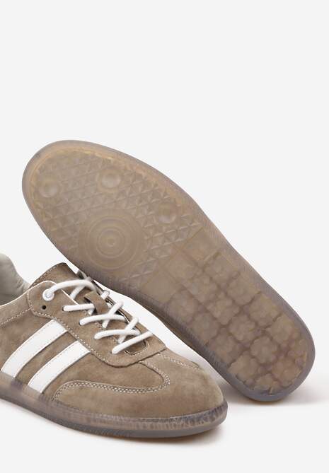 Ciemnobeżowe Płaskie Sneakersy ze Skóry Naturalnej z Ozdobnymi Paskami Nelarielis