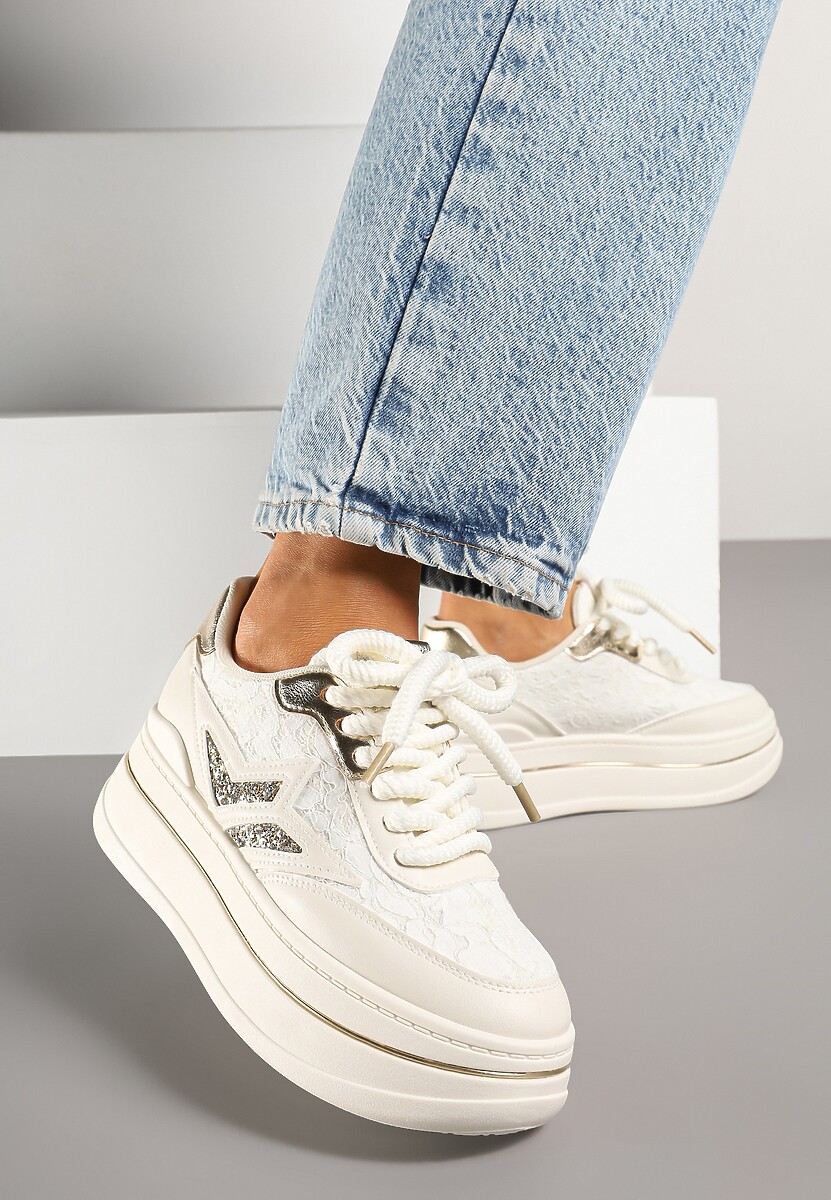 Beżowe Sneakersy na Platformie Ozdobione Gwiazdą Norlevi