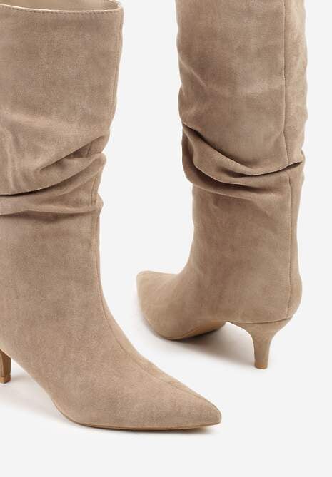 Ciemnobeżowe Botki na Kaczuszce z Marszczoną Cholewką Nalorena