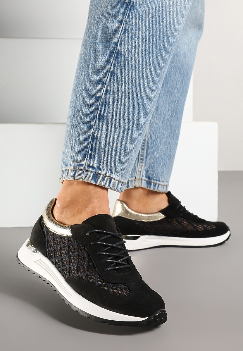 Niebieskie Sneakersy z Ażurowym Zdobieniem i Metalicznymi Wstawkami Sesovienna