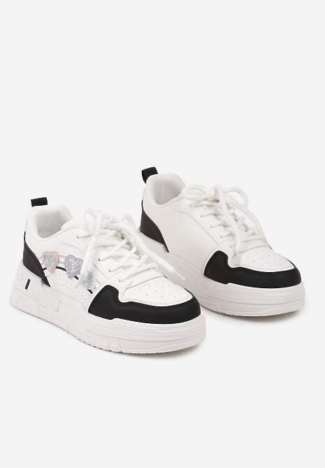 Biało-Czarne Sneakersy z Błyszczącymi Serduszkami Iriene